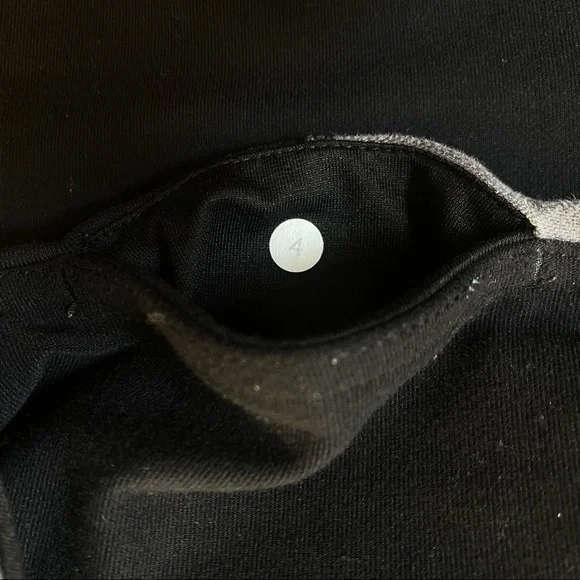 SOLD Lululemon Reversible Groove Pant - Picture 12 of 12